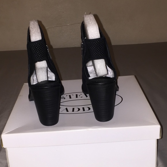 Steve Madden - Picture 4 of 6